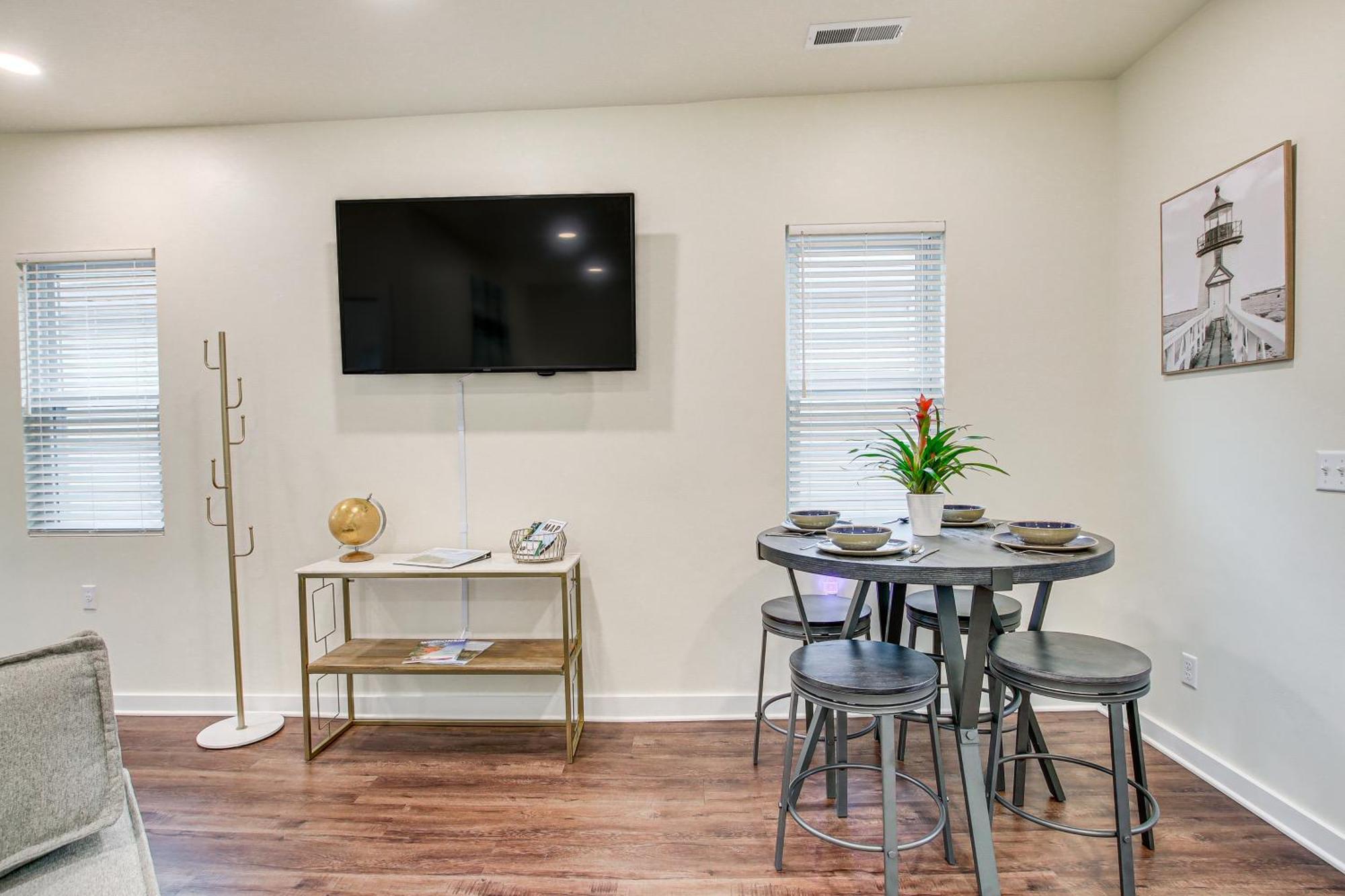 Dog-Friendly Sheboygan Home - 1 Mi To Town! 外观 照片